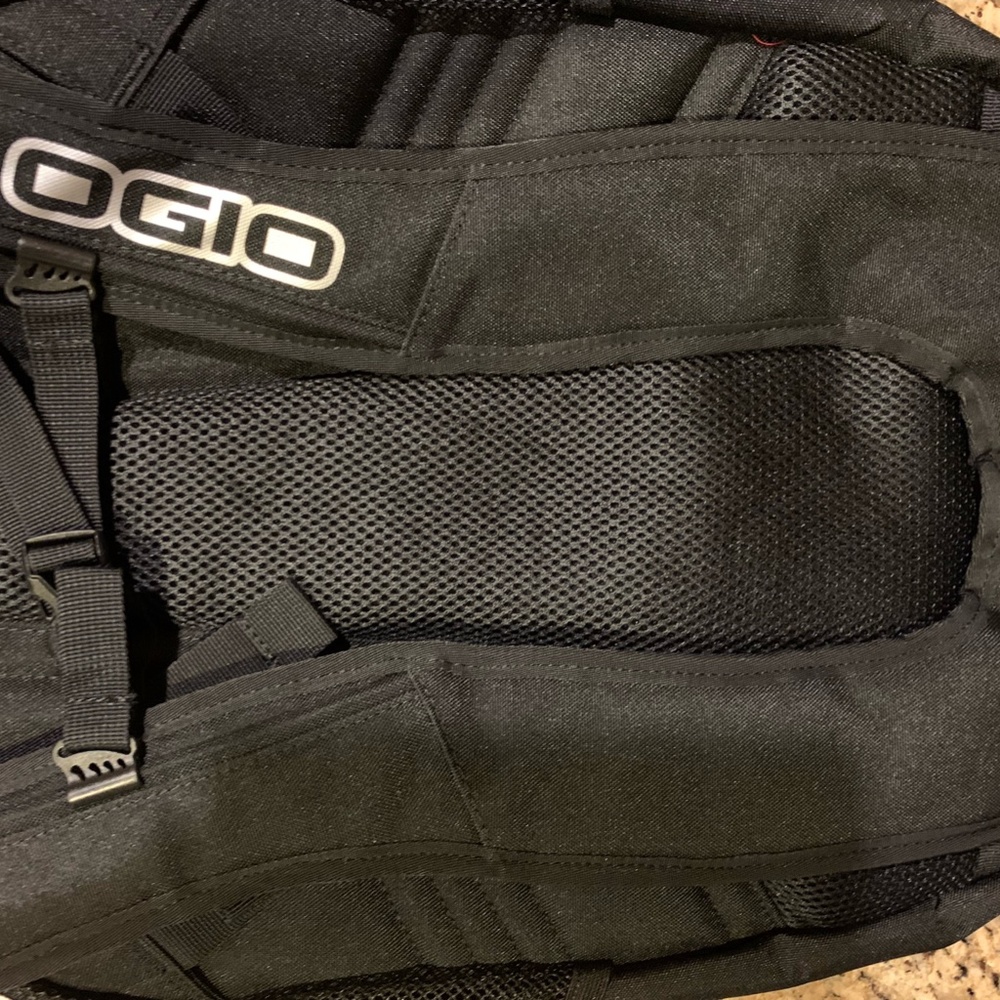 Ogio Backpack - image 2